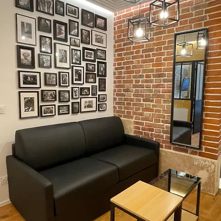 Cozy Loft Montmartre Place Des Abbesses Sacré Cœur Parigi