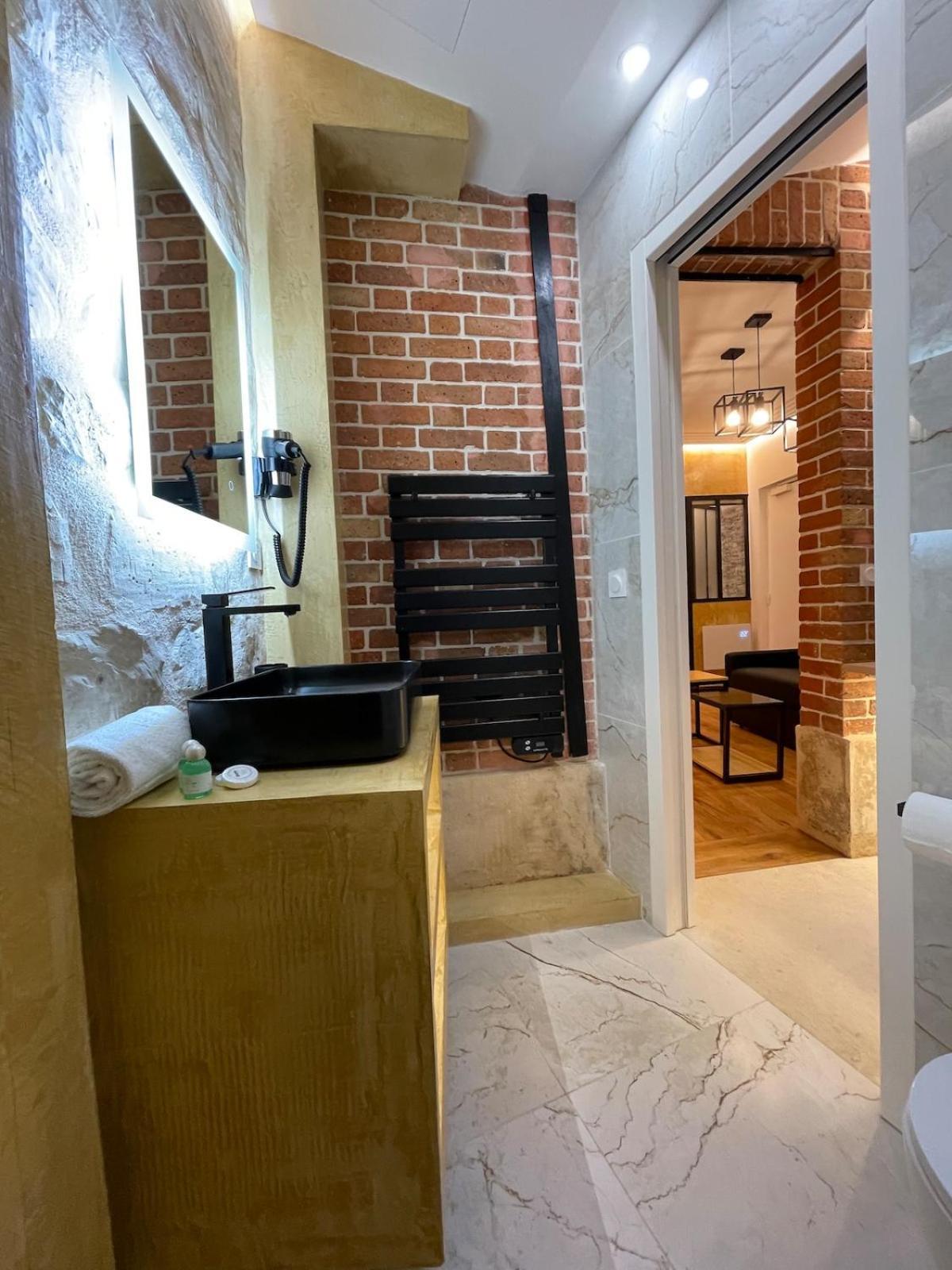 Cozy Loft Montmartre Place Des Abbesses Sacre Coeur Apartment